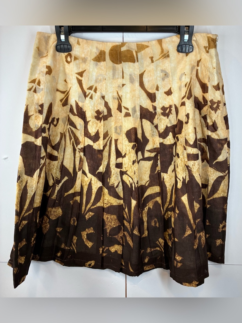 Jones New York Signature A-line Midi Pleated Abstract Skirt Size 8 Brown Beige